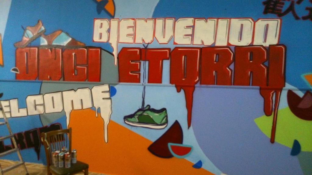 Manarikua Hostelling International Derio Buitenkant foto